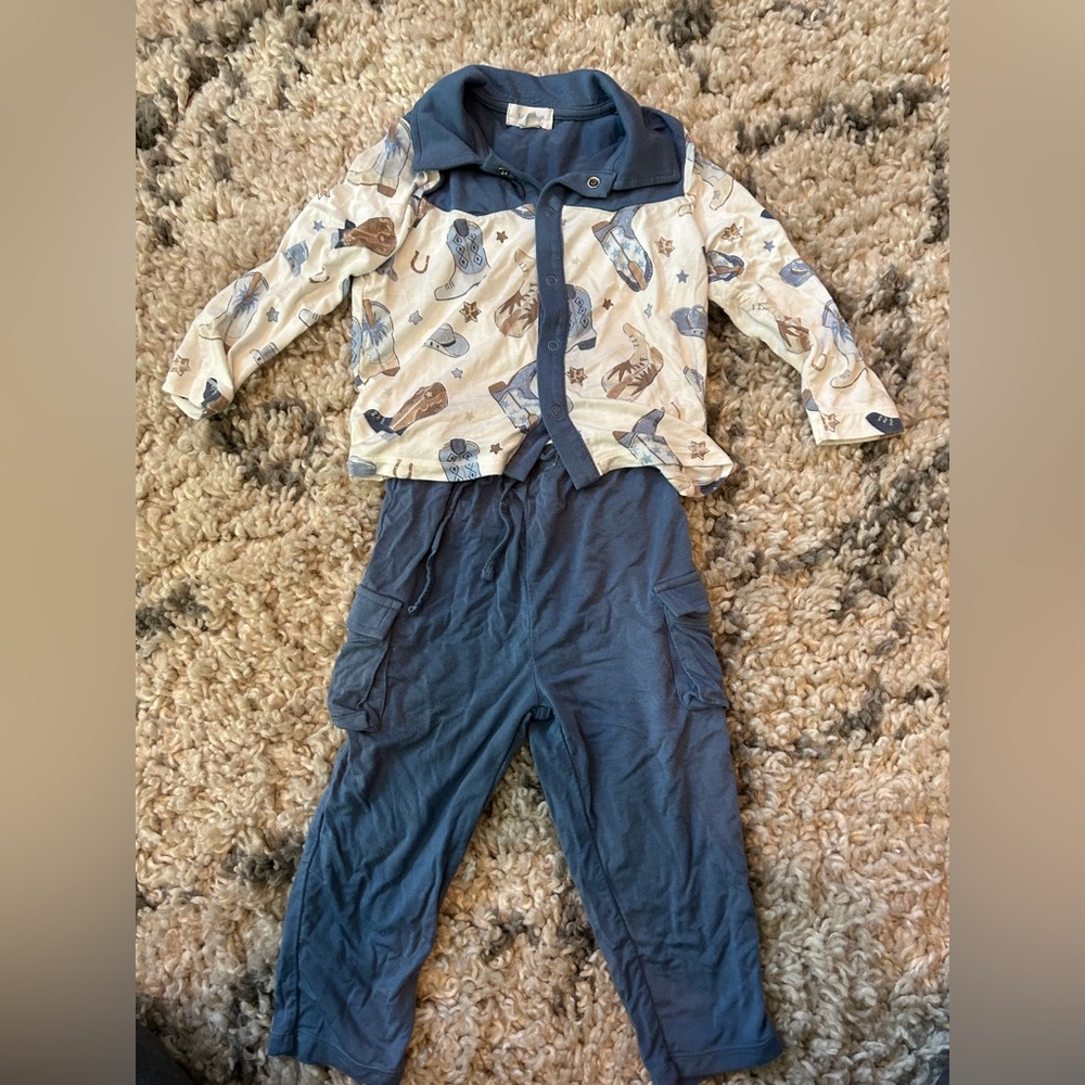 Angel Dear Western-Themed outfit Set - Cream and Navy